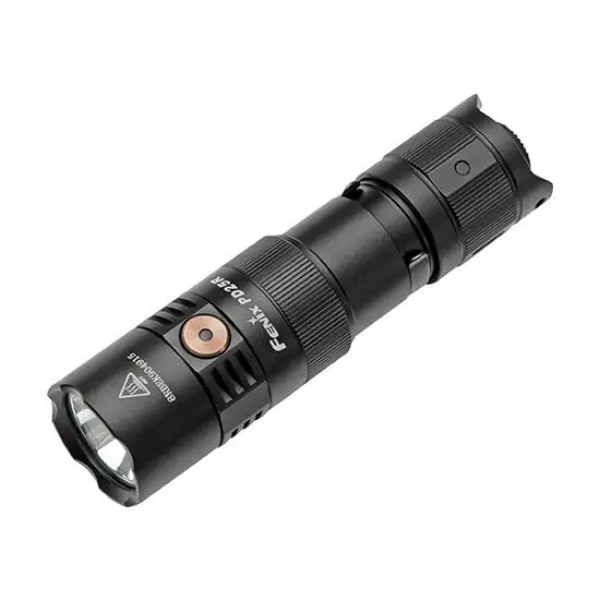 Fenix® PD25R - Oplaadbare tactische zaklamp